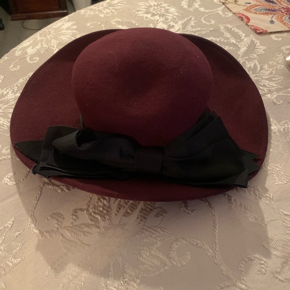 Hat - Picture 1 of 1